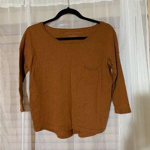 S camel brown crew neck sweater